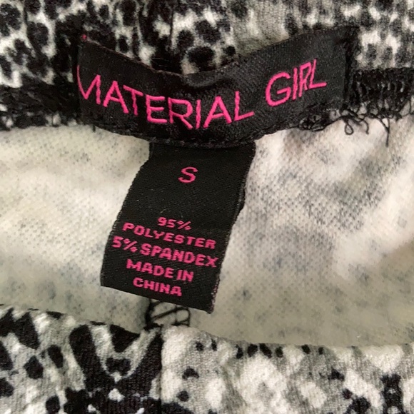 Material Girl black, grey, and white leggings - Picture 4 of 6